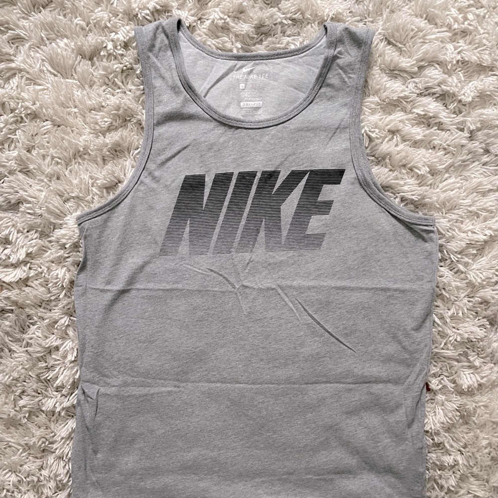 (Large) NIKE Dri Fit tank top
